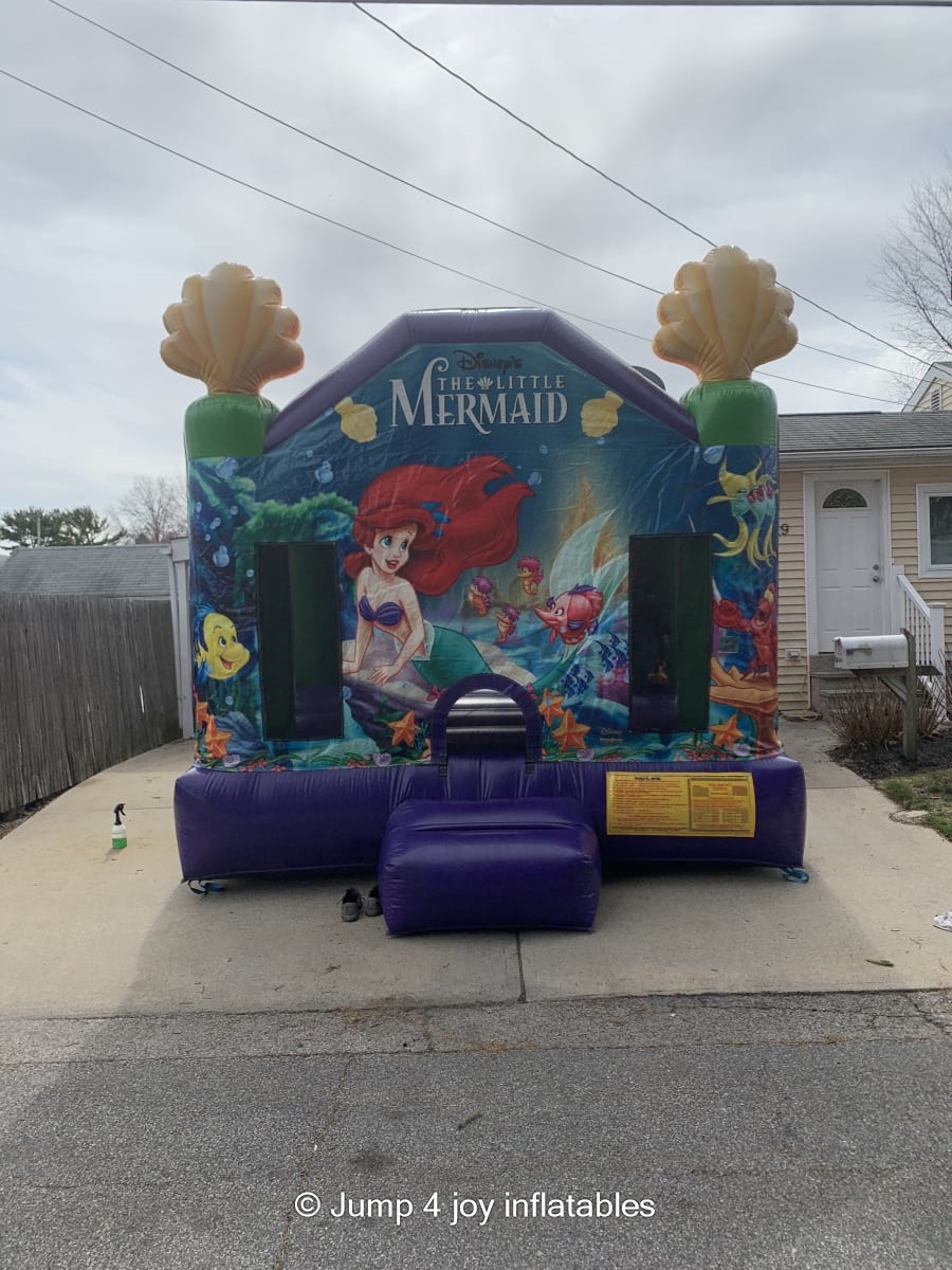 Bounce Houses Best Hire service in Rhode Island and Massachusetts Jump 4 joy inflatables
